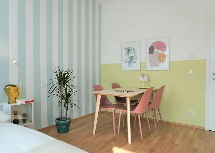 Modern 2Br s - Full Kitchen - Schönbrunn Area - 15 Mins To City Center
